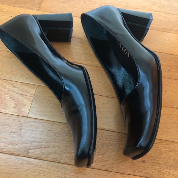 Prada classic pumps - Picture 5 of 6